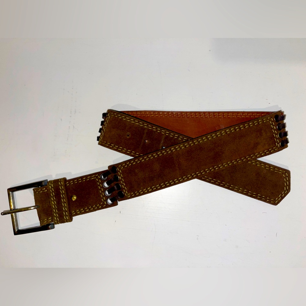 Vintage Vera Leather Stitched‎ Women’s Belt